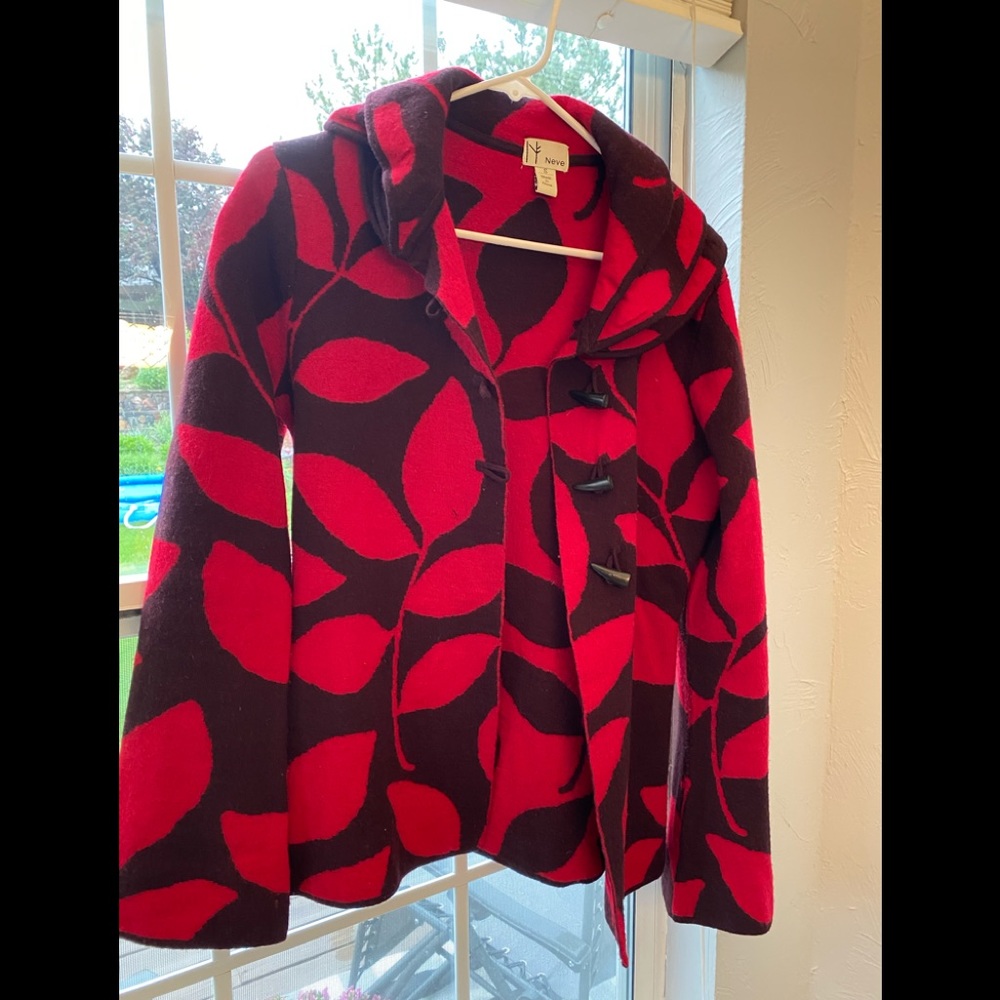 Read woman’s casual jacket